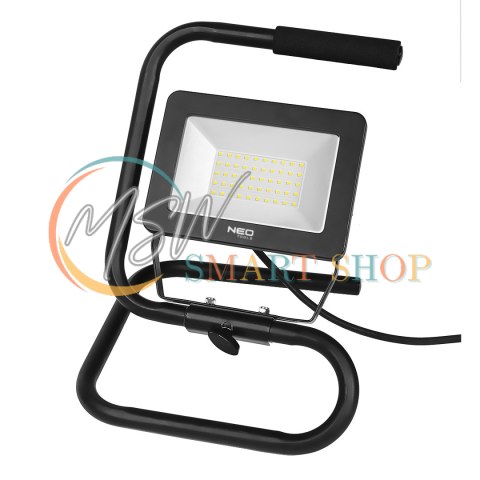 Reflektor 50W SMD LED 4250 lm 230V przenośny Reflektor 50W SMD LED 4250 lm 230V przenośny